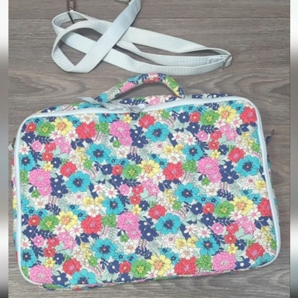 Like New Vera Bradley Floral Laptop Bag